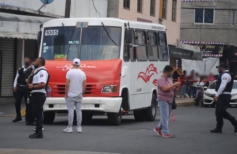 En presunto ataque directo asesinan a chofer del transporte público en Neza,  Edomex [VIDEO] - La Prensa | Noticias policiacas, locales, nacionales