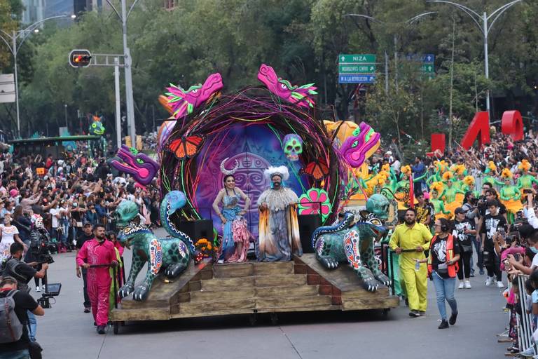 Día de los Muertos Fiesta, Urbe