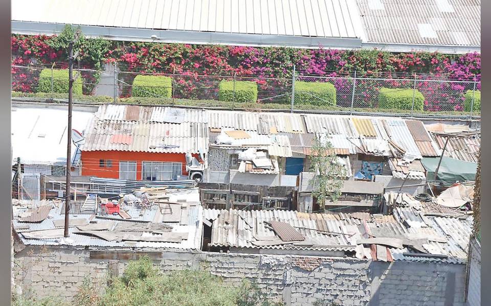 En CDMX hay 41 mil viviendas construidas con material de desecho - La  Prensa | Noticias policiacas, locales, nacionales