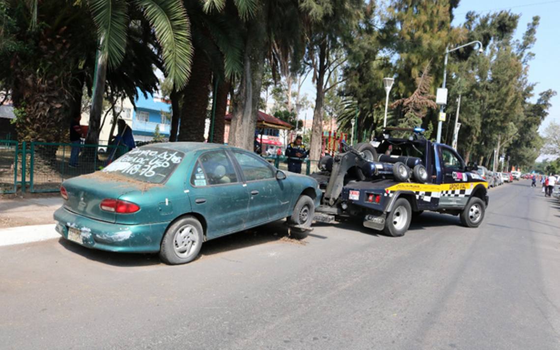 Van 98 Vehículos Abandonados Retirados En Alcaldía De Iztacalco La