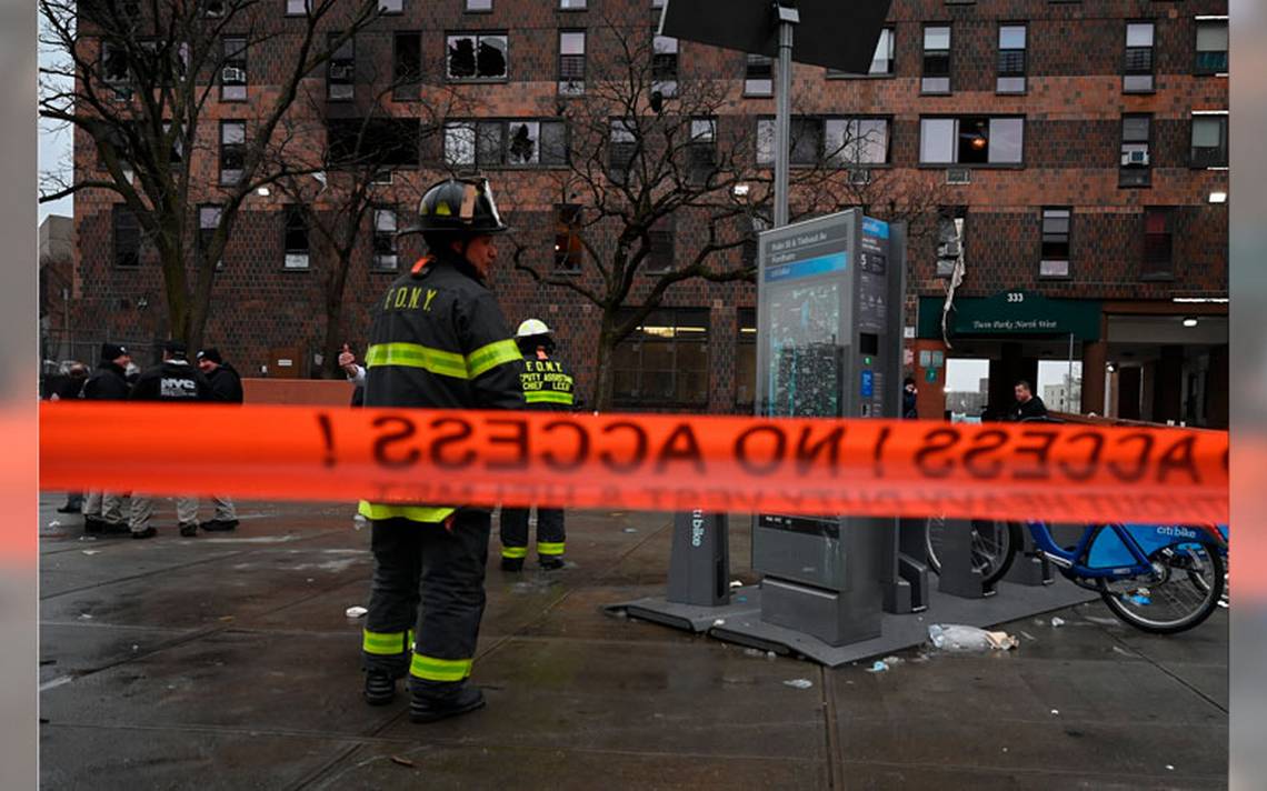 Al menos 19 muertos deja incendio de edificio en el Bronx, Nueva York